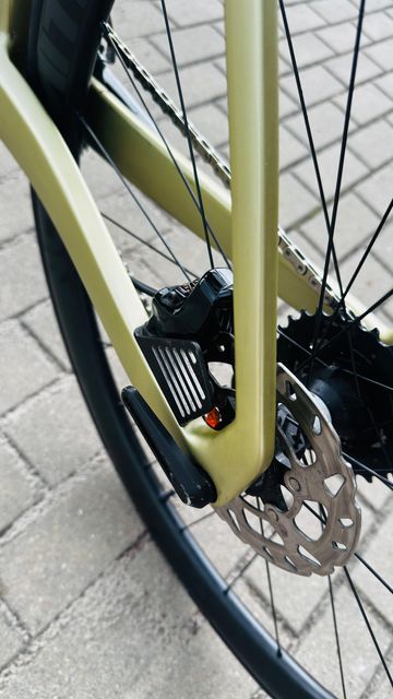 Used Merida REACTO RIVAL-EDITION 2023 2023 Road & Gravel, Black — image 2 of 9