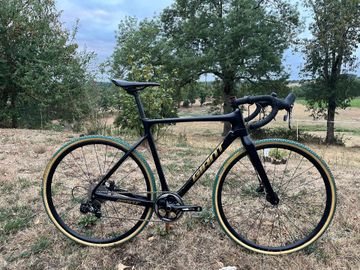 Gebrauchtes Giant TCX Advanced Pro 2 2018 2018 Road & Gravel, Schwarz — Bild 1 von 5