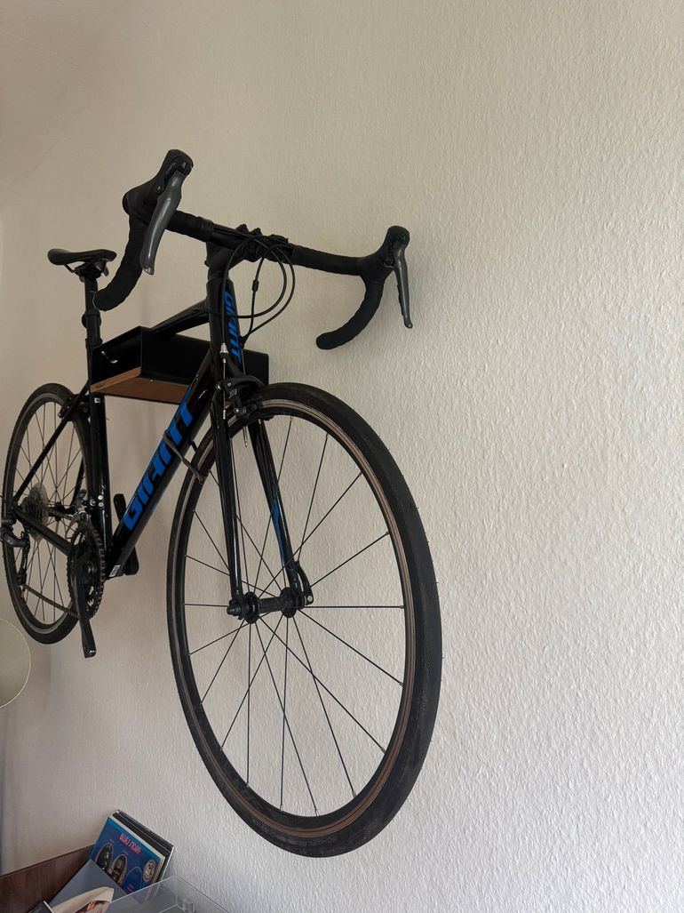 Używany Giant Contend 3 2021 2021 Road & Gravel — zdjęcie 2 z 7