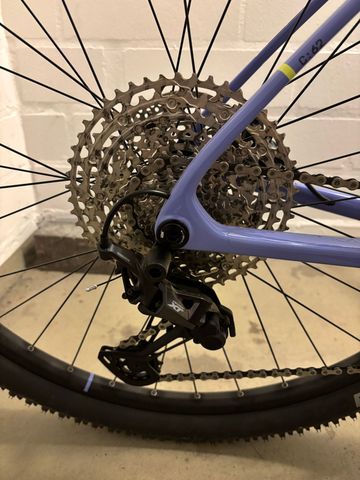 CUBE Reaction C:62 ONE 2026 2026 Mountainbike usato, Viola — immagine 15 di 17