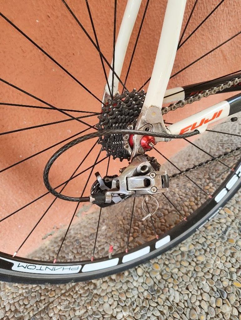 Used Fuji SST 2013 Road & Gravel, Black — image 3 of 5