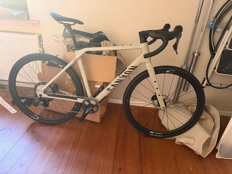 Canyon Grizl CF 8 ESC w/ ECLIPS 2026 2026 Road & Gravel d'occasion
