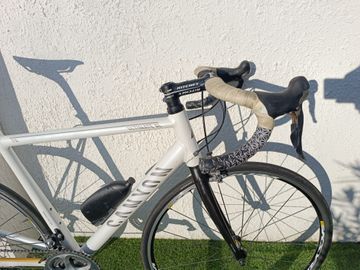 Canyon Ultimate AL 8.0 2011 Road & Gravel usato, Bianco — immagine 2 di 4