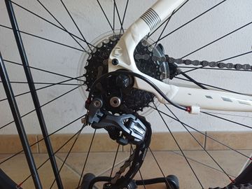 Used Cannondale Quick CX 2009 Urban, White — image 4 of 7
