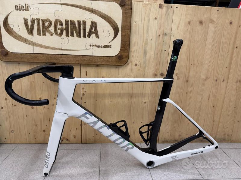 Factor Ostro 2.0 Frame Kit Frameset 2025 Road & Gravel d'occasion