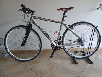 Cannondale Quick CX Speed 2009 Urban usato, Grigio chiaro — immagine 7 di 7