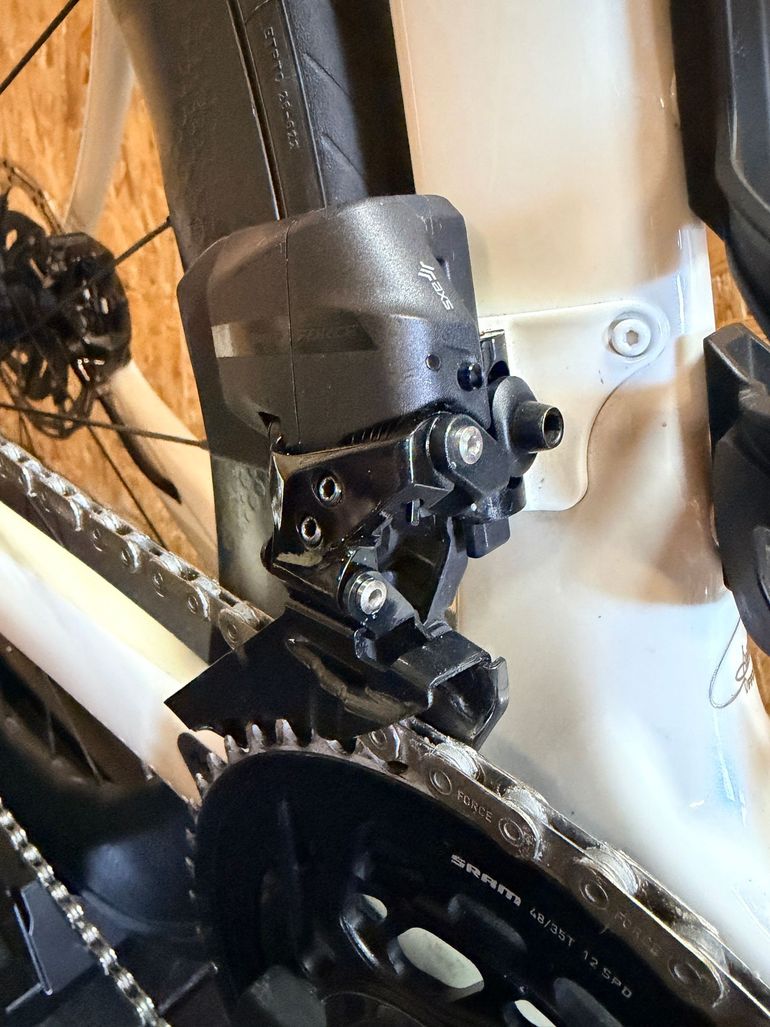 Brugt Pinarello F7 SRAM FORCE AXS 2023 2023 Road & Gravel — billede 5 af 17