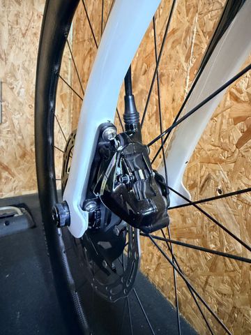 Brugt Pinarello F7 SRAM FORCE AXS 2023 2023 Road & Gravel — billede 9 af 17