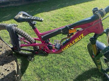 Santa Cruz Bronson GX AXS 2026 Frameset 2026 Mountainbike d'occasion — image 5 sur 10