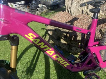 Santa Cruz Bronson GX AXS 2026 Frameset 2026 Mountainbike d'occasion — image 7 sur 10