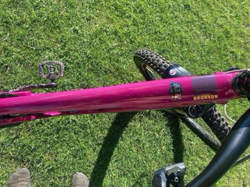 Santa Cruz Bronson GX AXS 2026 Frameset 2026 Mountainbike d'occasion — image 6 sur 10