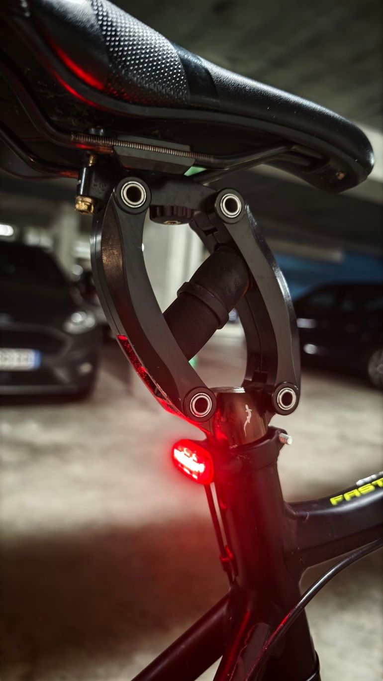 Gebrauchtes Giant FastRoad E+ 2018 Road & Gravel, Schwarz — Bild 4 von 10