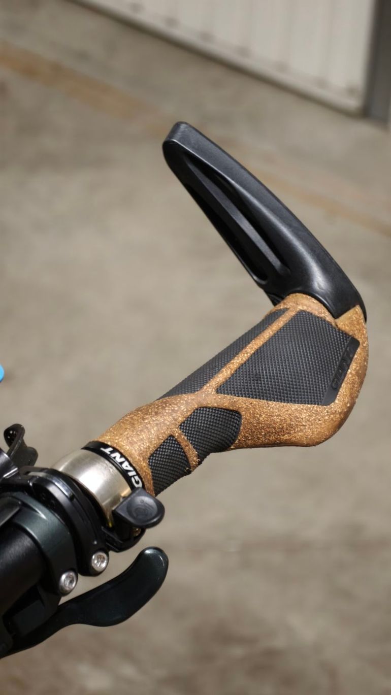 Gebrauchtes Giant FastRoad E+ 2018 Road & Gravel, Schwarz — Bild 7 von 10