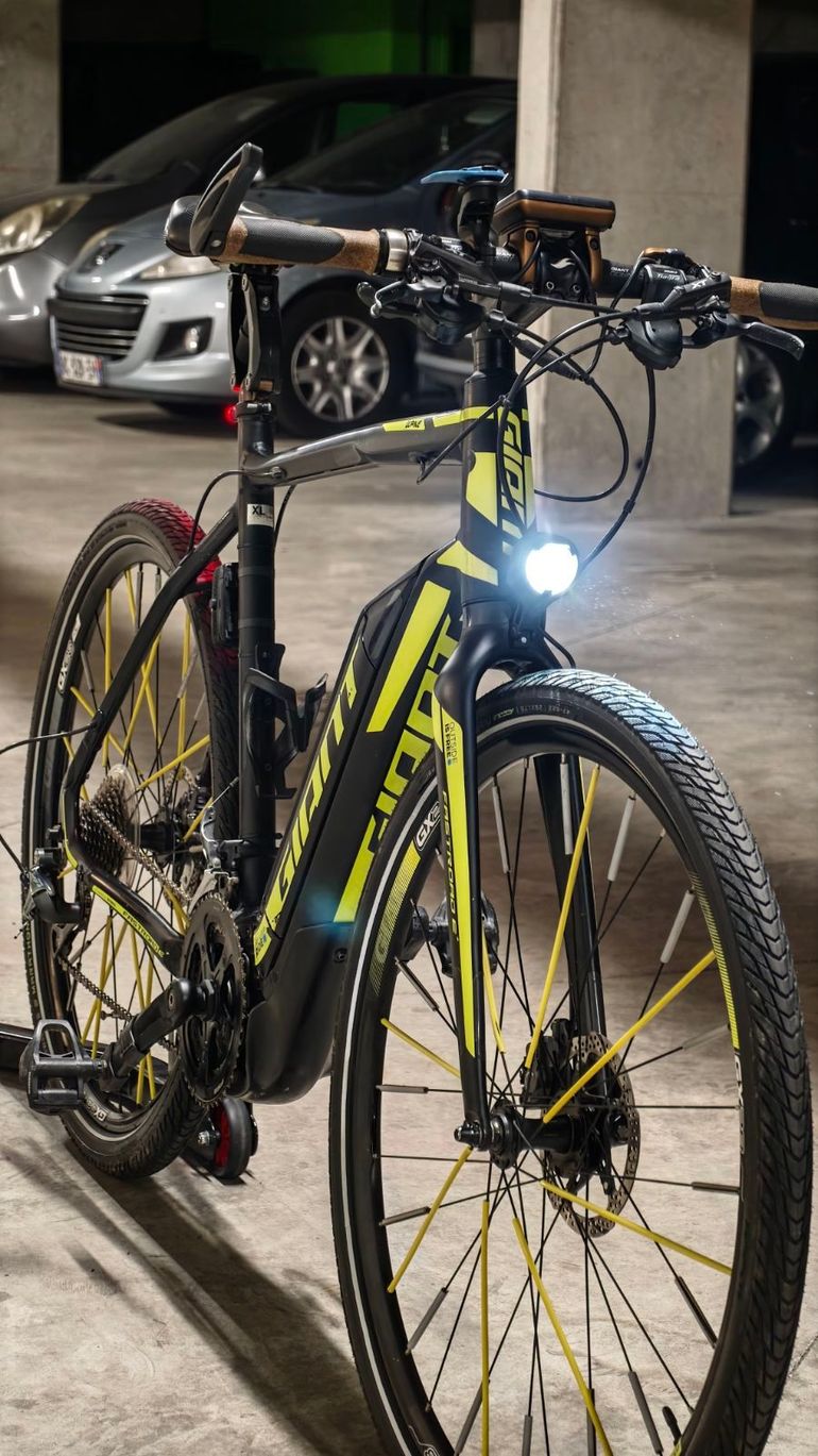 Gebrauchtes Giant FastRoad E+ 2018 Road & Gravel, Schwarz — Bild 2 von 10
