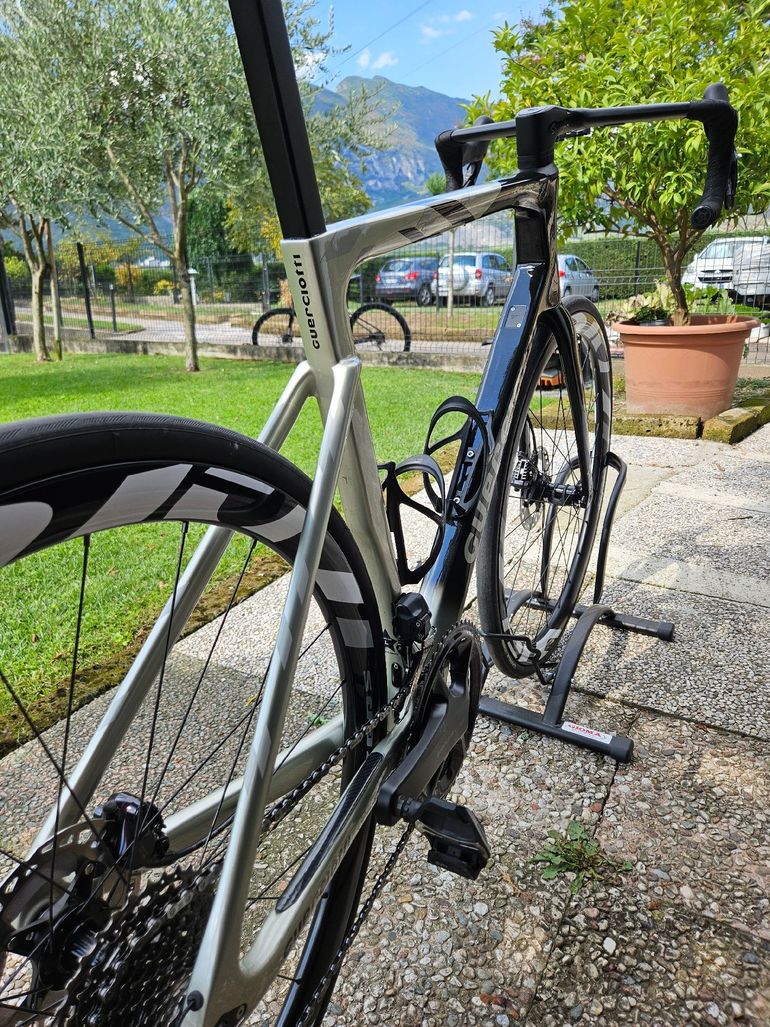 Brugt Guerciotti Eclipse S 2024 Shimano Ultegra Di2 2024 Road & Gravel — billede 7 af 11