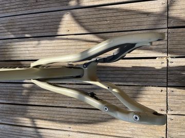 Propain Hugene 2 CF Base 2024 Frameset 2024 Mountainbike d'occasion — image 4 sur 8