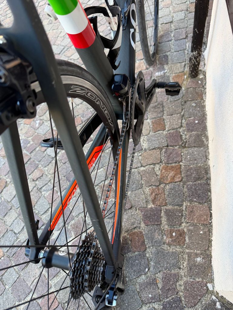 Used Colnago C60 2017 Road & Gravel, Black — image 6 of 6