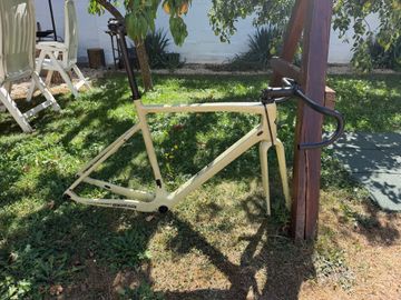 Used Megamo WEST AXS 03 2023 Frameset 2023 Road & Gravel, Light Gray — image 1 of 10