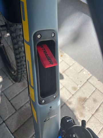 Used Trek Slash 9.8 XT 2022 2022 Mountainbike, Light Gray, 29 — image 8 of 10