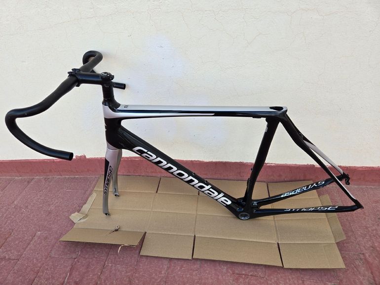 Used Cannondale Synapse Carbon 105 2017 Frameset 2017 Road & Gravel, Light Gray — image 20 of 20