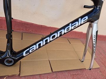 Used Cannondale Synapse Carbon 105 2017 Frameset 2017 Road & Gravel, Light Gray — image 5 of 20