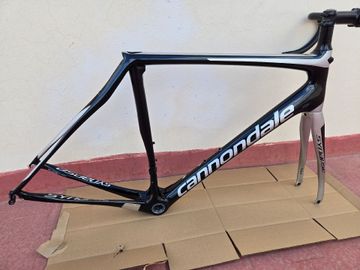 Used Cannondale Synapse Carbon 105 2017 Frameset 2017 Road & Gravel, Light Gray — image 1 of 20