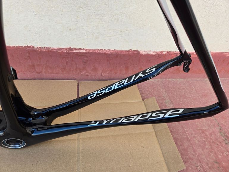 Used Cannondale Synapse Carbon 105 2017 Frameset 2017 Road & Gravel, Light Gray — image 19 of 20