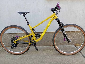 Santa Cruz Alloy R Frameset 2022 Mountainbike de segunda mano, Naranja — imagen 1 de 4