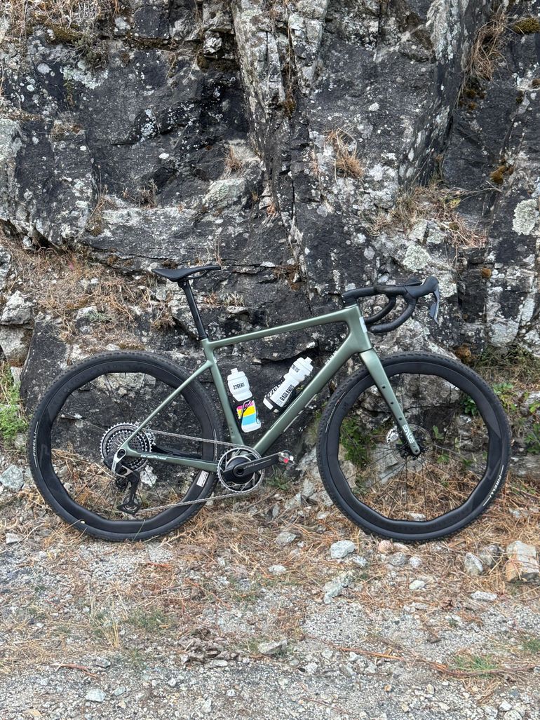 Used Enve Custom SRAM Red 2025 Road & Gravel, Green — image 6 of 9