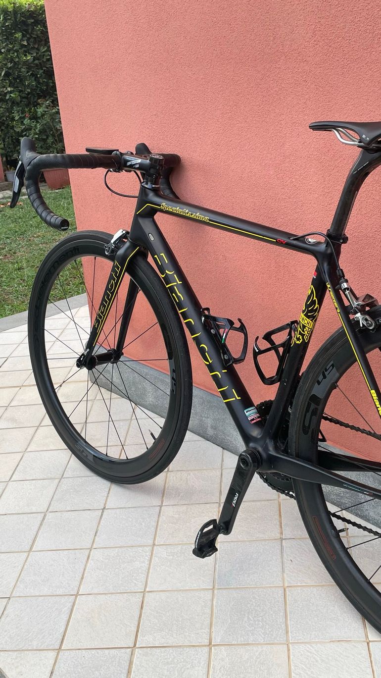 Używany Bianchi Specialissima Sram eTap 2017 2017 Road & Gravel — zdjęcie 5 z 6