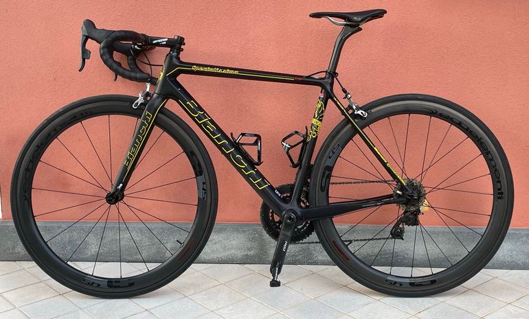 Używany Bianchi Specialissima Sram eTap 2017 2017 Road & Gravel — zdjęcie 1 z 6