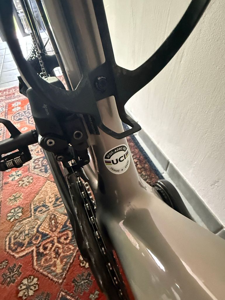 Używany Scott Addict RC 10 2022 2022 Road & Gravel — zdjęcie 5 z 16
