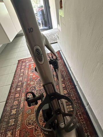 Używany Scott Addict RC 10 2022 2022 Road & Gravel — zdjęcie 6 z 16