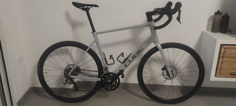 Gebrauchtes CUBE ATTAIN, RACE 2026 2026 Road & Gravel