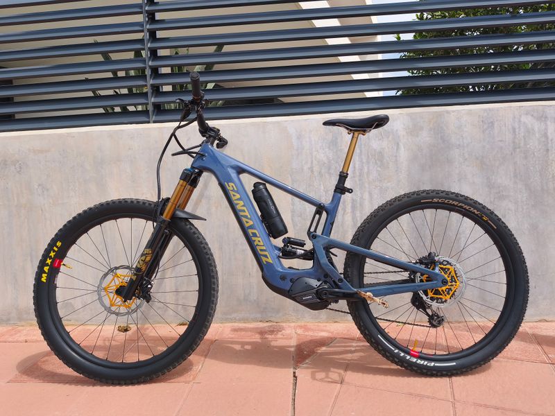 Used Santa Cruz HECKLER X01 AXS RSV / Carbon CC / 29 2023 2023 MTB