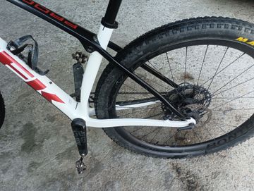Used Trek Procaliber 9.8 2022 2022 Mountainbike, White, 29 — image 5 of 5