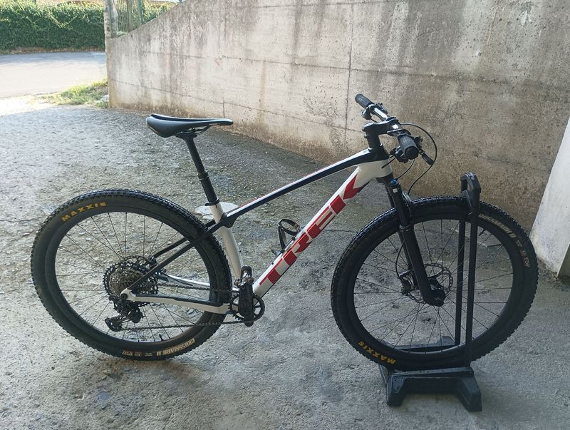 Used Trek Procaliber 9.8 2022 2022 MTB