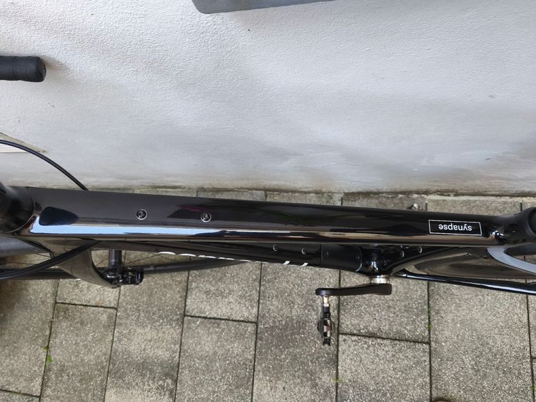 Używany Cannondale Synapse Carbon 3 L 2024 2024 Road & Gravel — zdjęcie 12 z 22