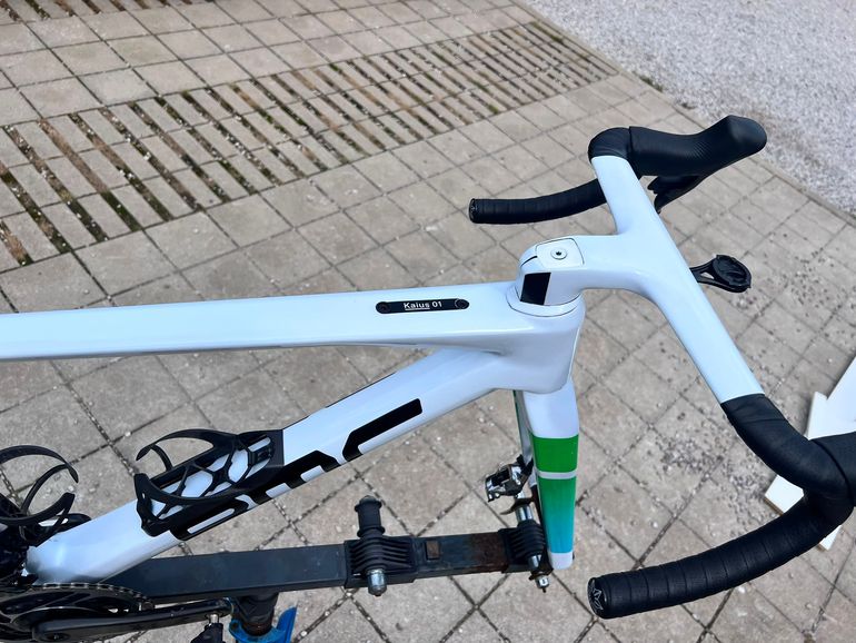 Used BMC Kaius 01 ONE 2023 Frameset 2023 Road & Gravel, White — image 2 of 18