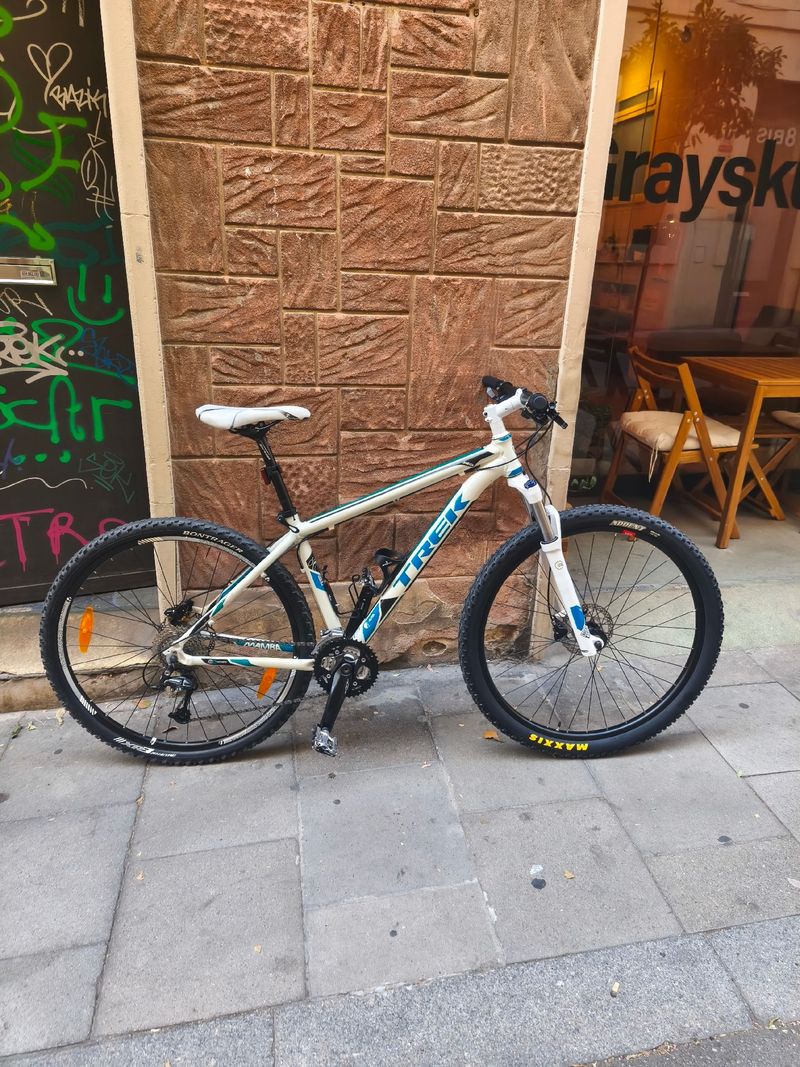 Used Trek Mamba 2012 2012 MTB