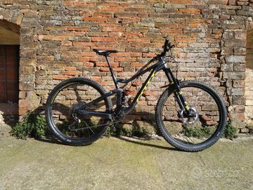 Scott Genius 940 2018 Mountainbike d'occasion — image 3 sur 4