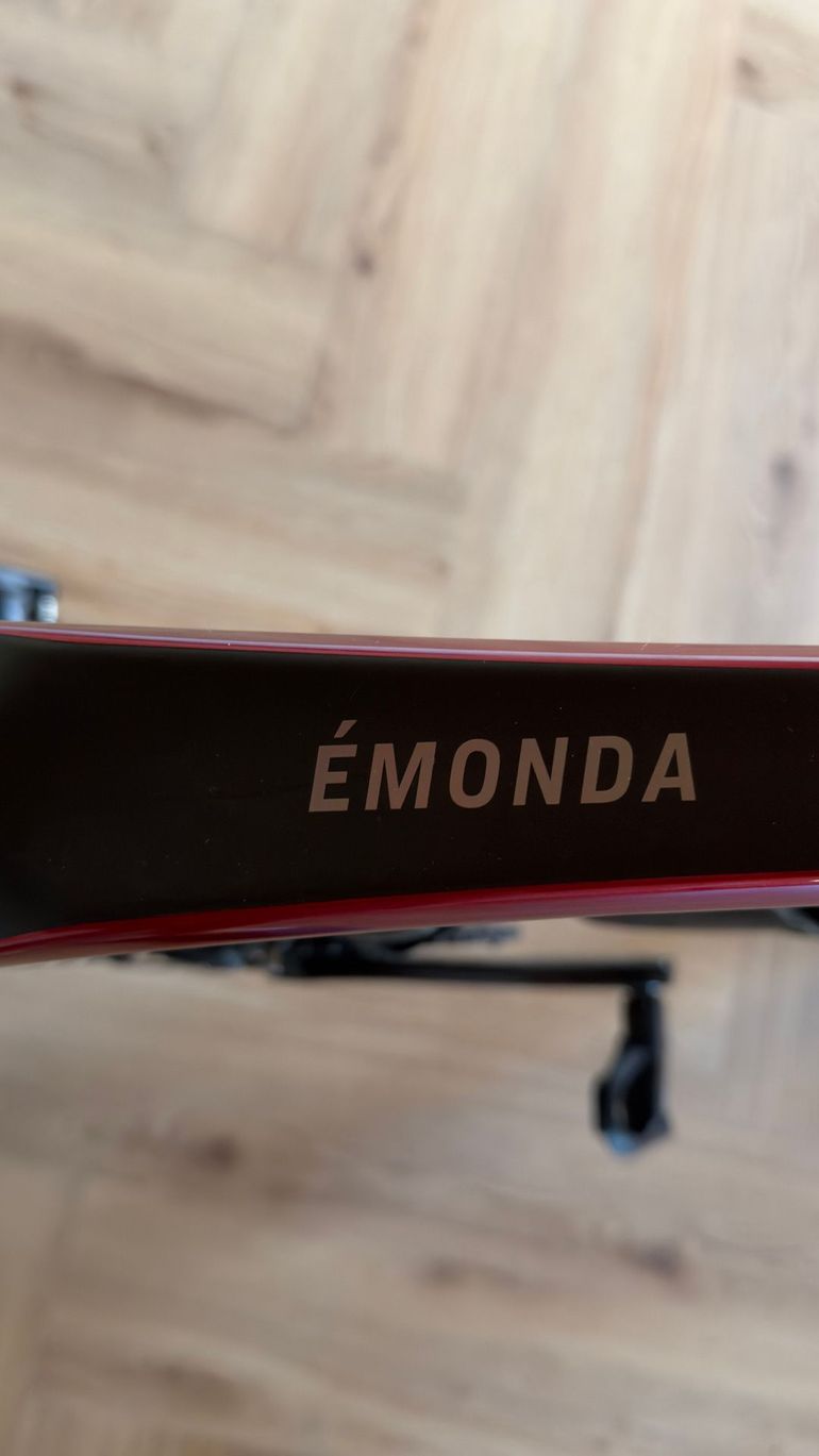 Brugt Trek Émonda SL 6 2024 2024 Road & Gravel — billede 7 af 11