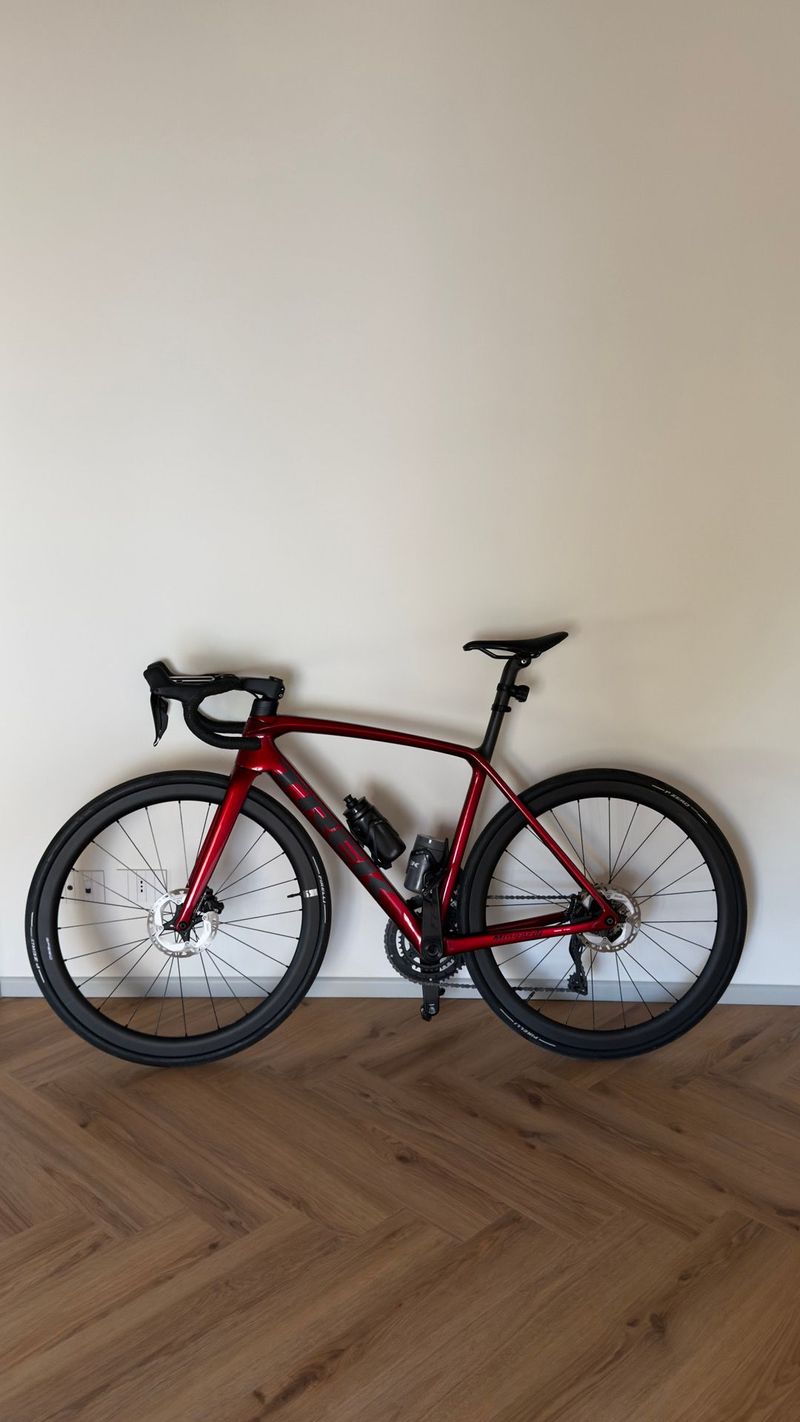 Used Trek Émonda SL 6 2024 2024 Road & Gravel