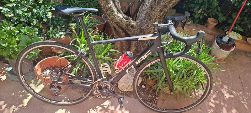 Używany CUBE ATTAIN GTC SL 2018 2018 Road & Gravel