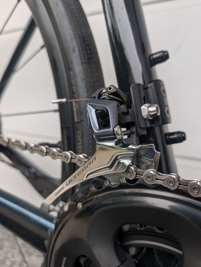 Giant Defy Advanced 1 2022 2022 Road & Gravel de segunda mano, Negro — imagen 6 de 13