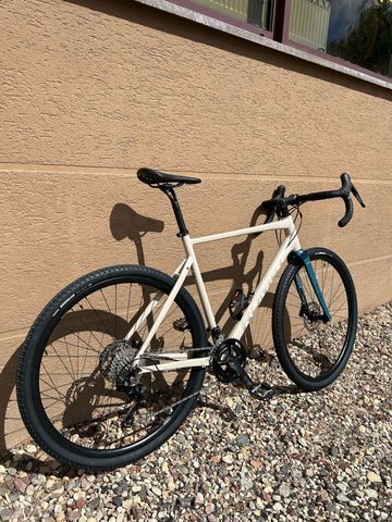 Used Romet Aspre Shimano GRX 2024 Road & Gravel, White — image 1 of 7