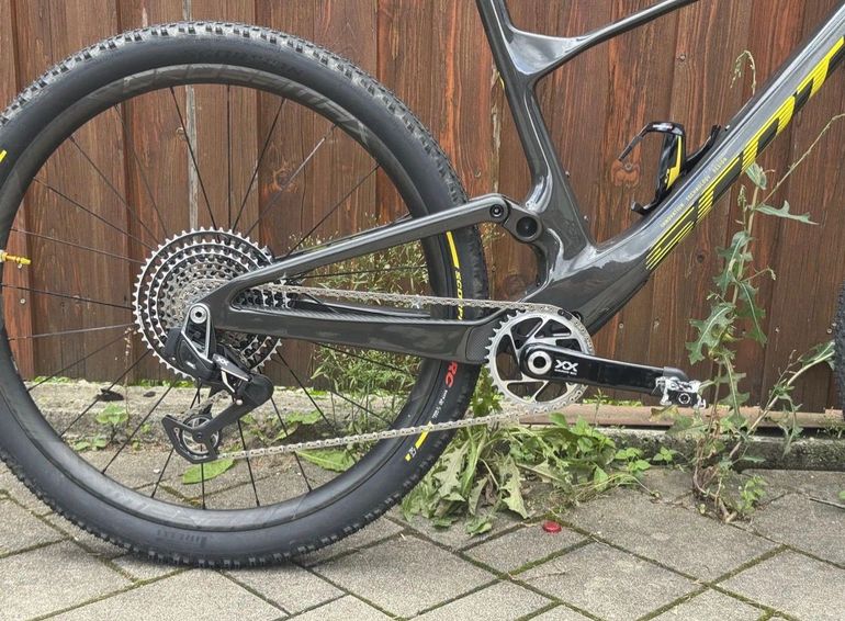 Käytetty Scott spark Custom Sram Eagle Transmission XX 2025 Mountainbike — kuva 2 / 6