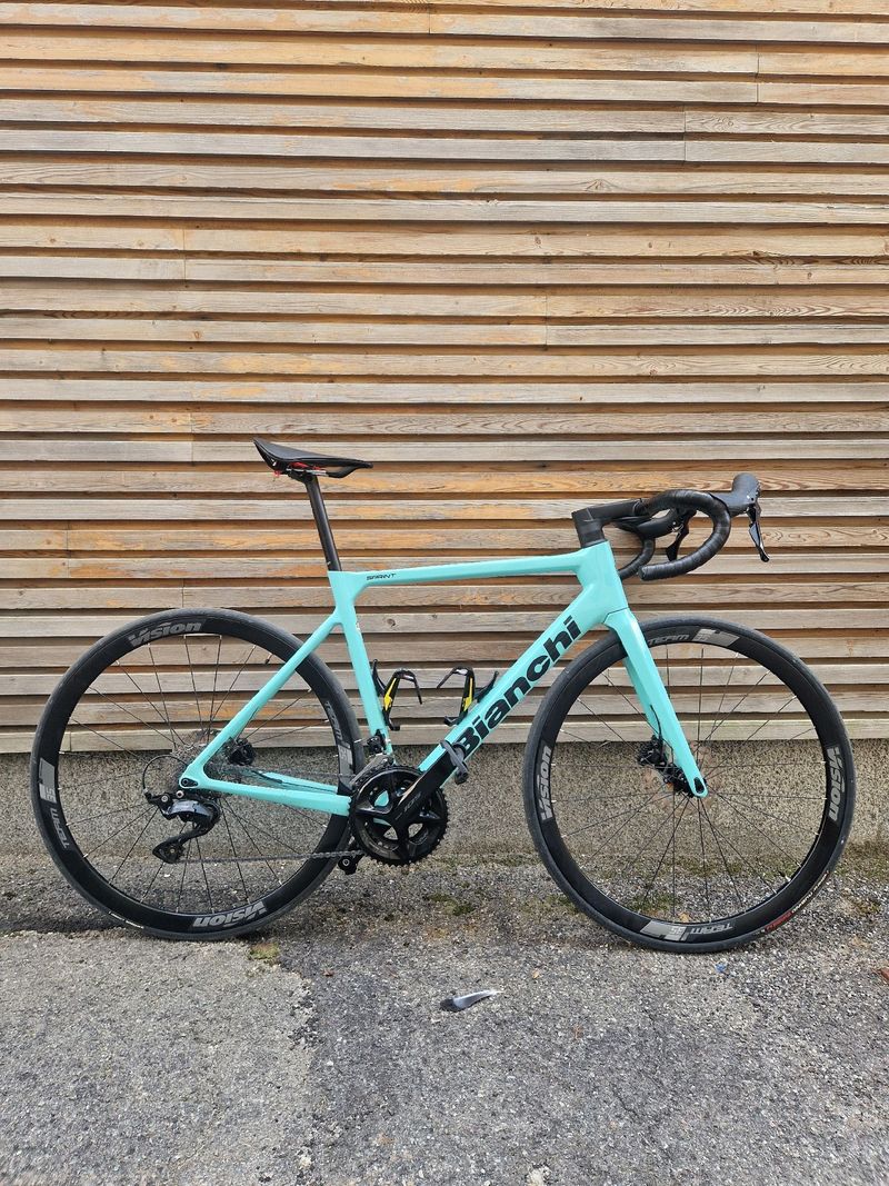 Bianchi Sprint 105 2024 2024 Road & Gravel d'occasion
