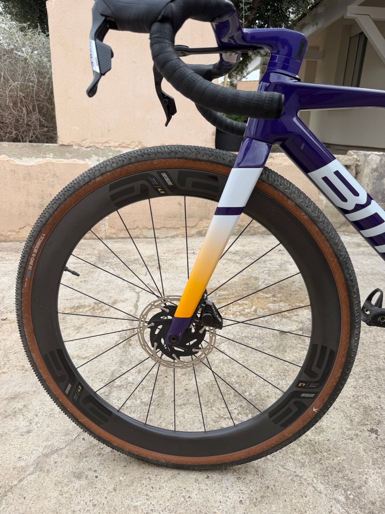 BMC Kaius 01 THREE 2024 Road & Gravel d'occasion — image 9 sur 13