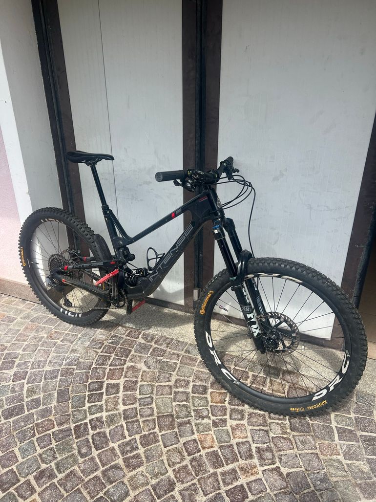 Gebrauchtes Intense TRACER 29 PRO 2024 2024 Mountainbike, Schwarz, 29 — Bild 1 von 3
